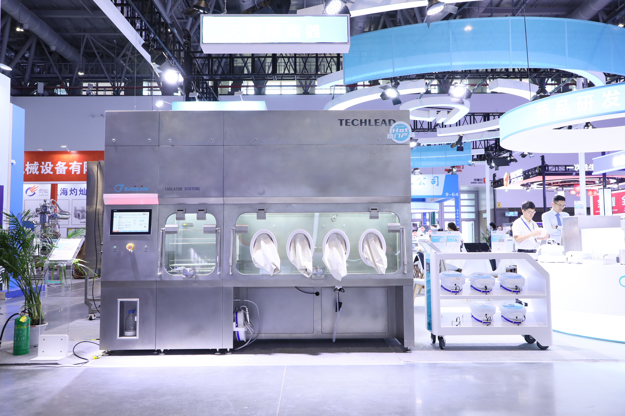 1731931597789358kkMr.jpg EF1A6380-opq3314195616.jpg